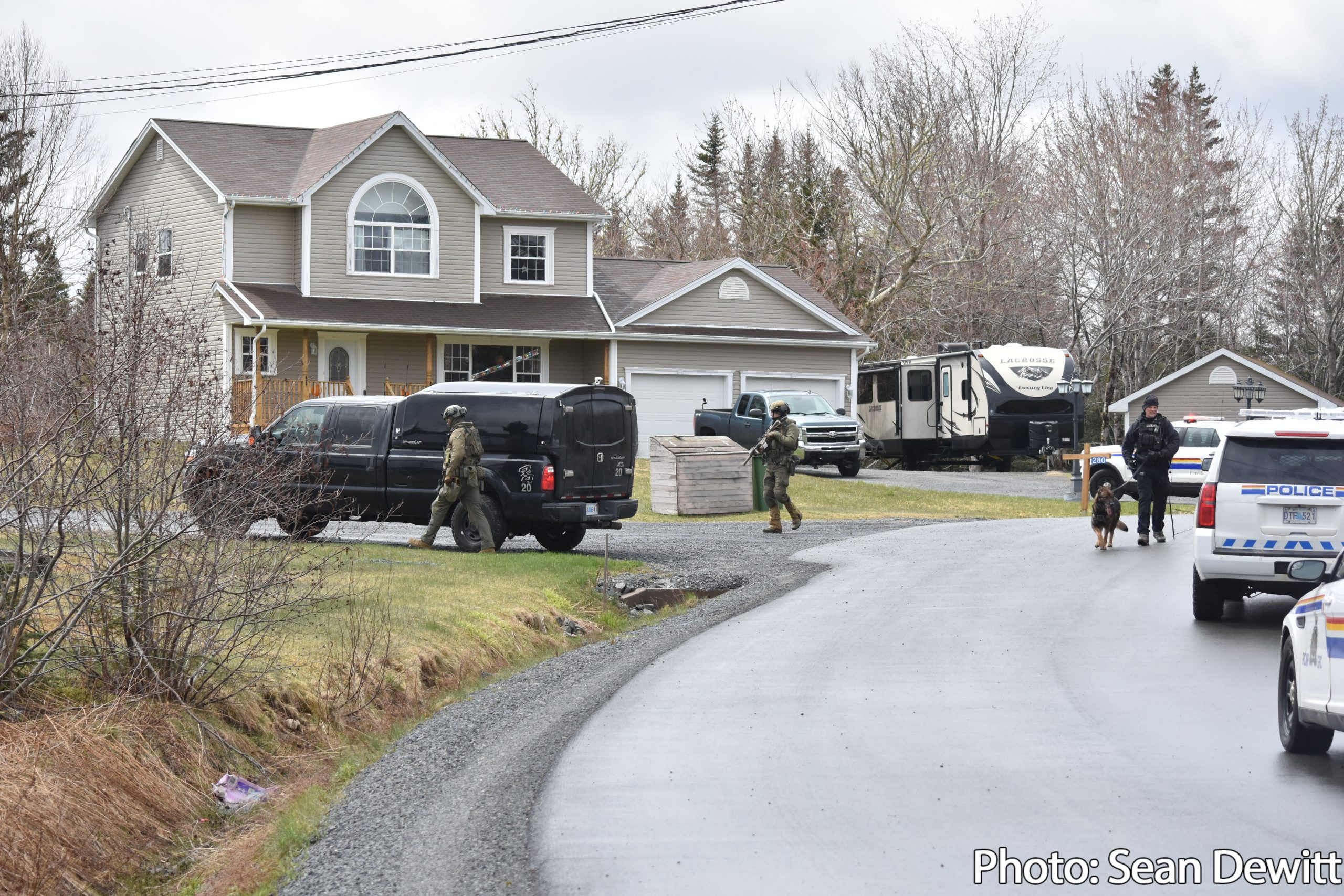 (Update) Police looking for suspect vehicle - Bedford