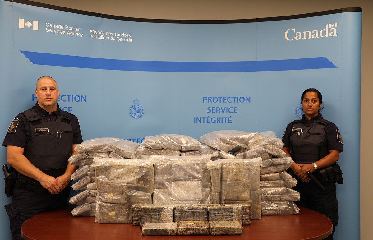 CBSA Atlantic Region, announced the seizure of 270 kg of suspected cocaine onboard a vessel attempting to dock at a yacht club in Halifax