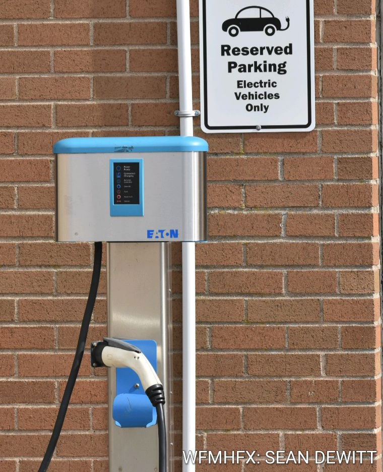 Electric Vehicle Rebate Program Applications Open