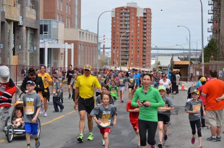 Police advise the public of planned street closures for the Blue Nose Marathon