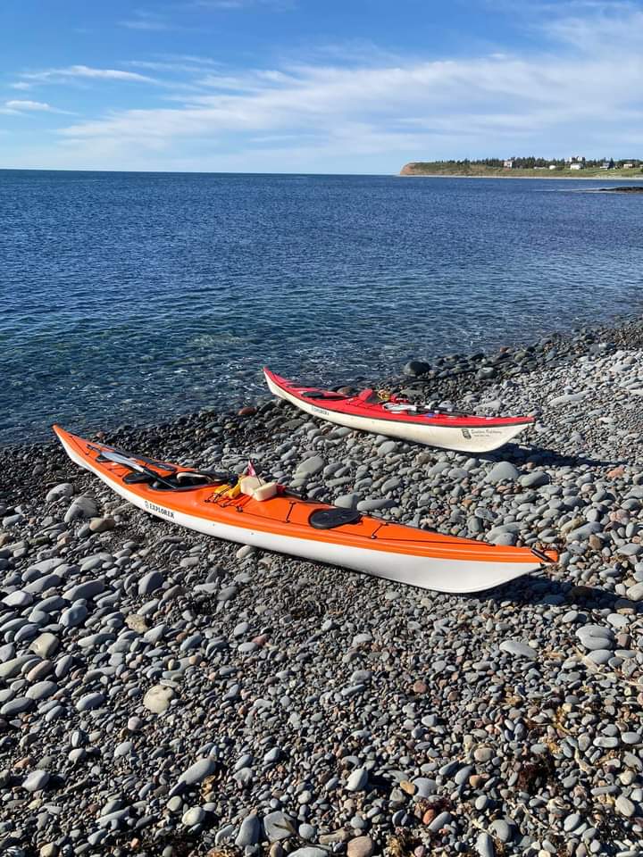 (Update) Owner asks for help locating stolen kayak