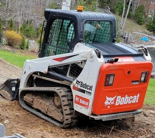 Halifax District RCMP investigate theft of equipment from local business