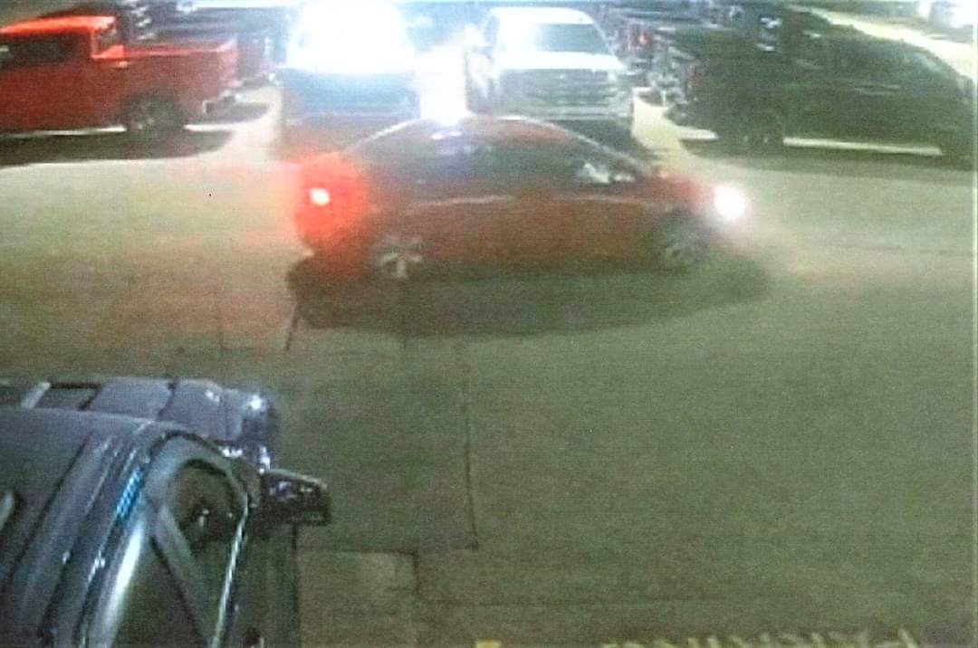 Do you recognize this vehicle or these people?