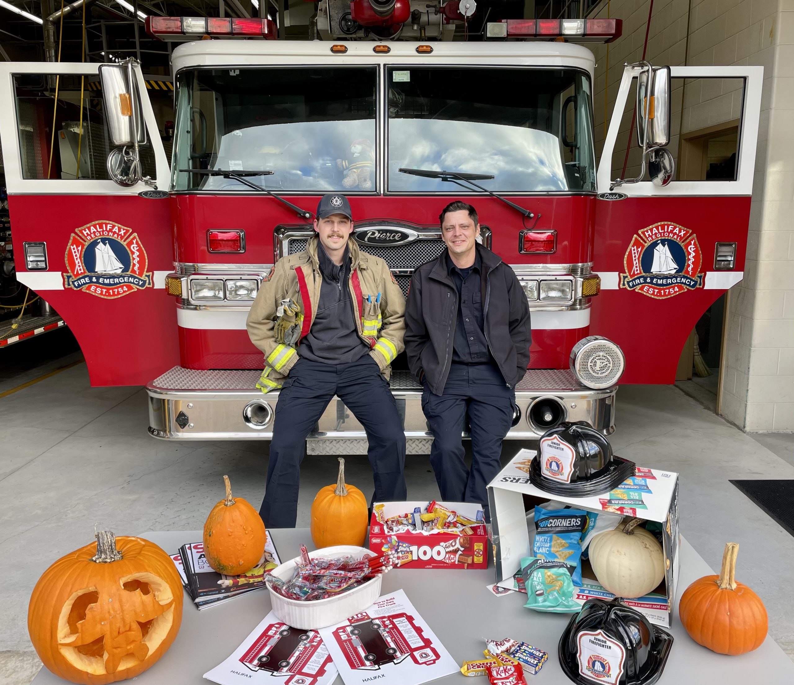 (Update) Fire Station 45 Fall River Ready for Halloween