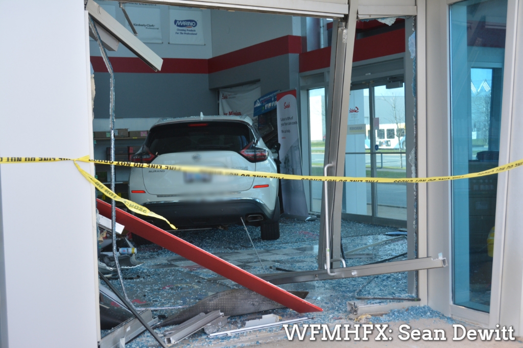 Vehicle crashes into business in Dartmouth