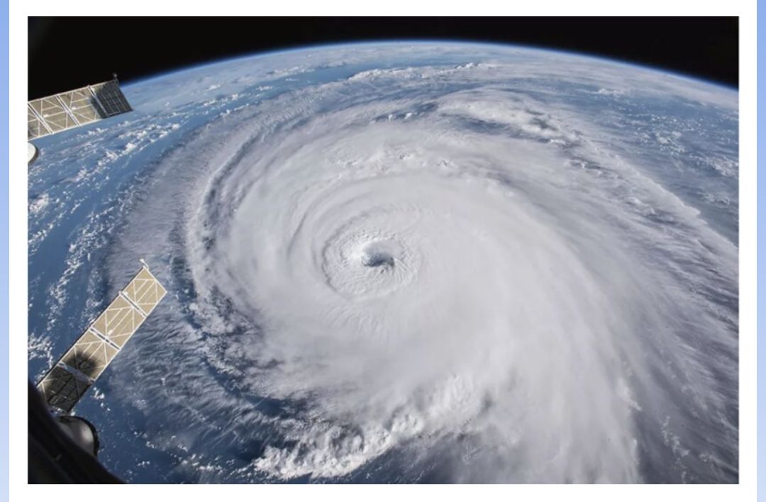 Who are the hurricane hunters?