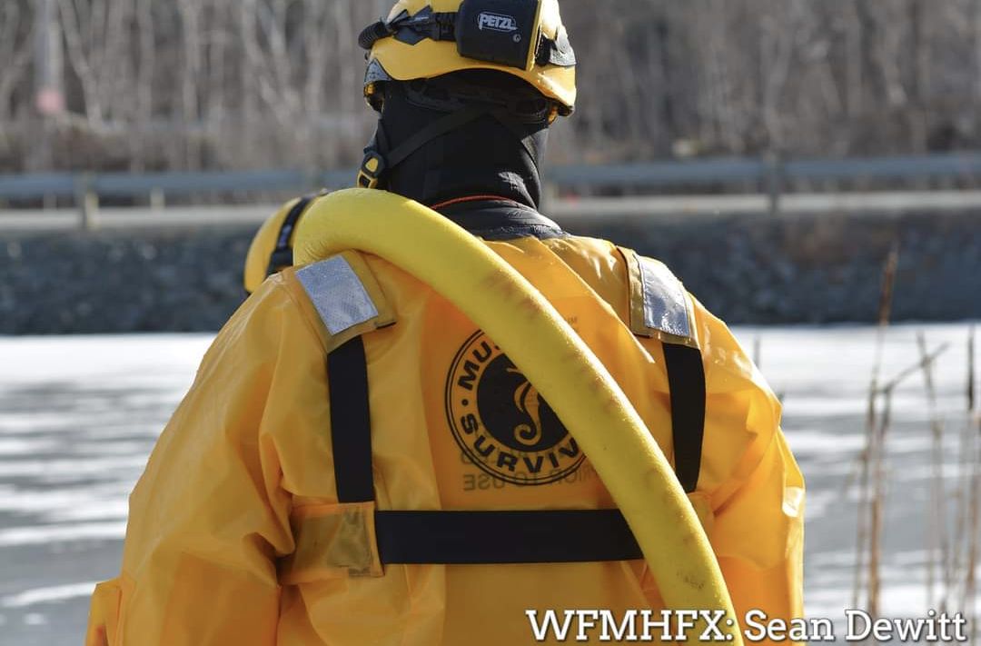 Take note - With some pretty warm weather ahead and with the HRM no longer doing ice testing in the region, please avoid ice activities on local waters