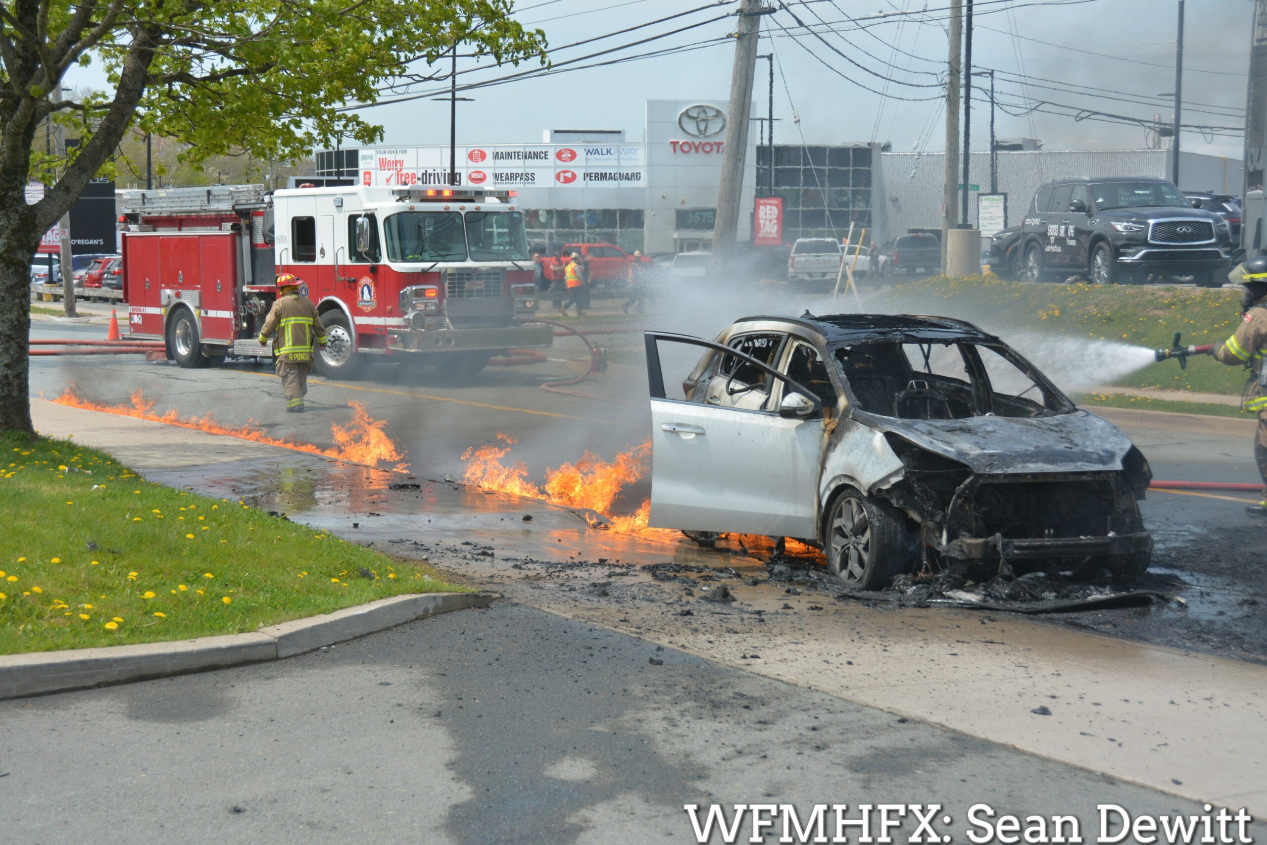 Vehicle fire - Kempt Rd