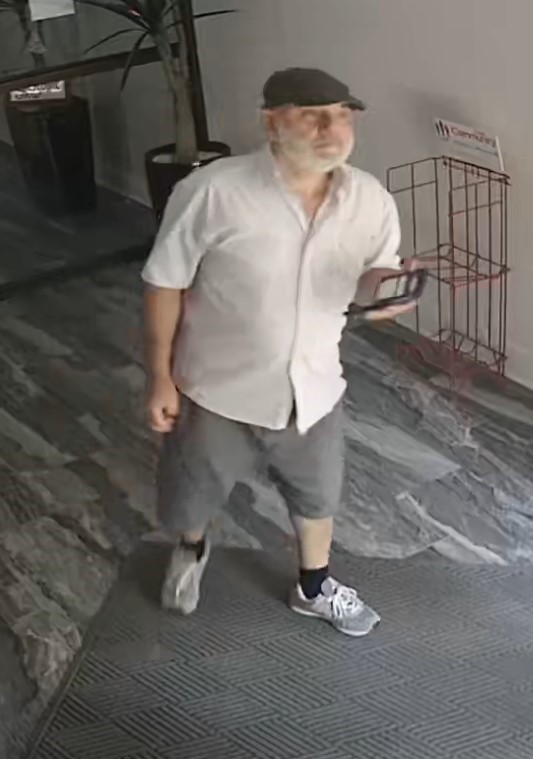 Police are advising citizens to be cautious of a scam that continues to occur throughout our region and are releasing a suspect photo