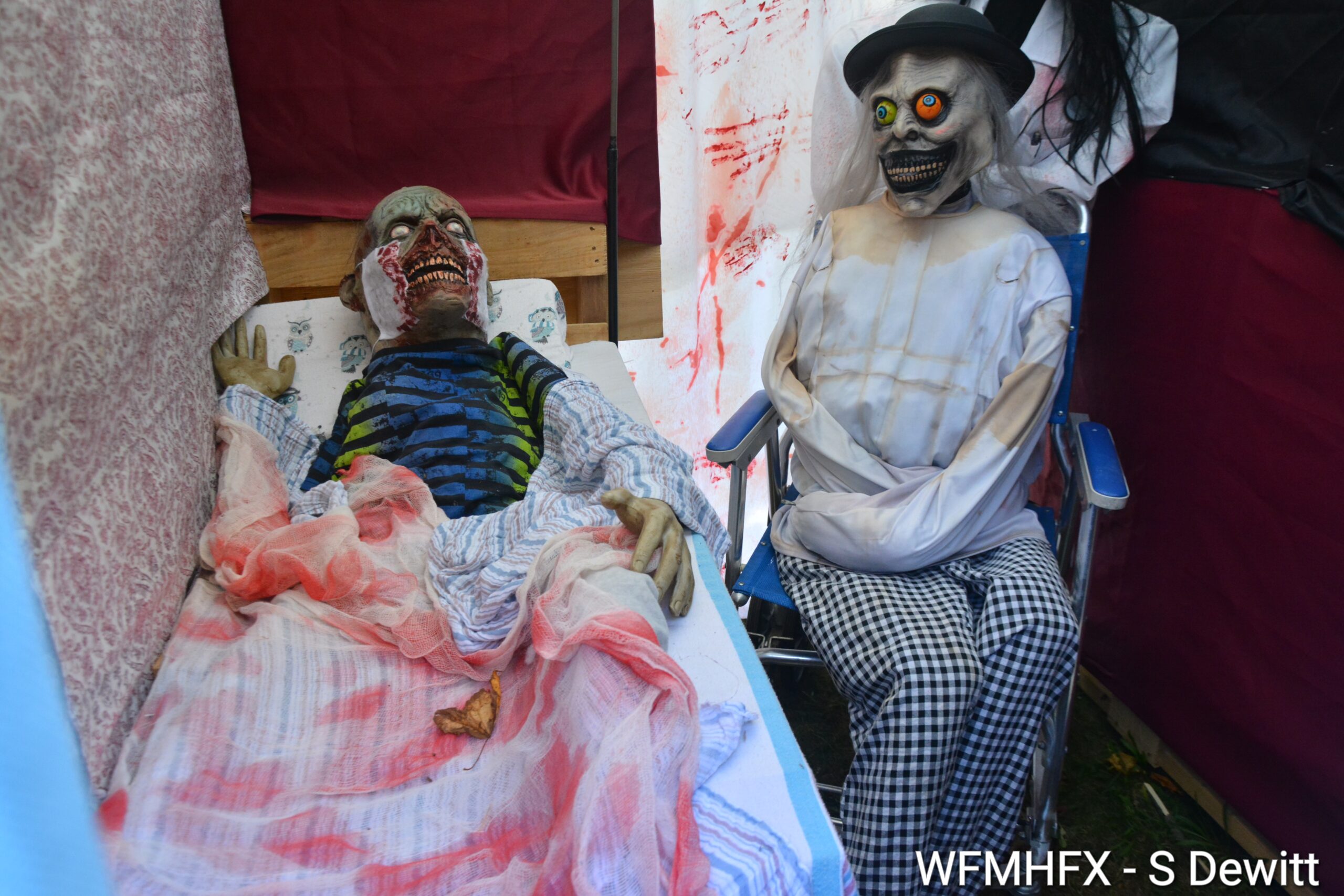 In photos - Stay razor sharp on Virginia Ave in Dartmouth or you may find yourself in grave danger!