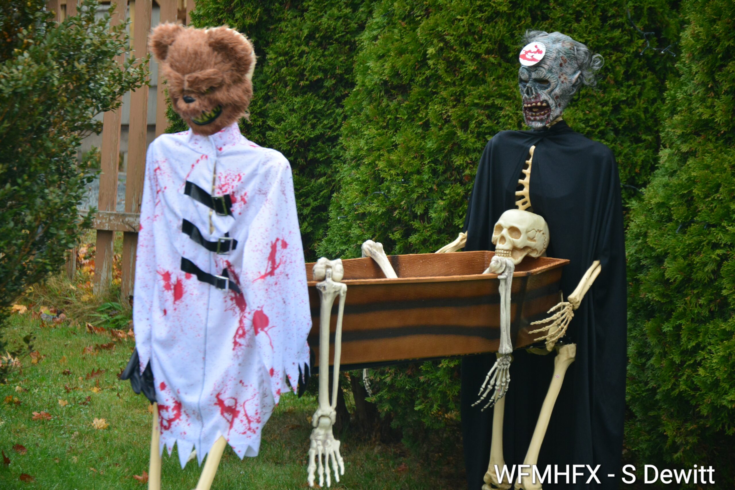 In photos - We are going to showcase a few more fun Halloween yards today before ending with a compilation of yards we have yet to post! These super fun yards on Brule St will turn heads as trick or treaters take in the creative sights!