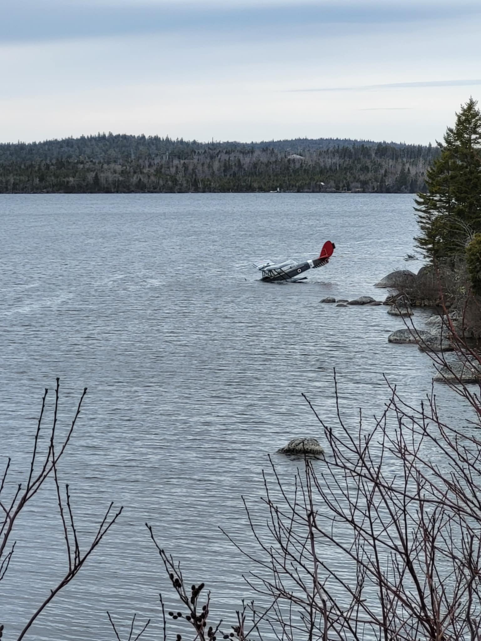 Emergency crews responded to a small plane that crashed down into Petpeswick Lake earlier today