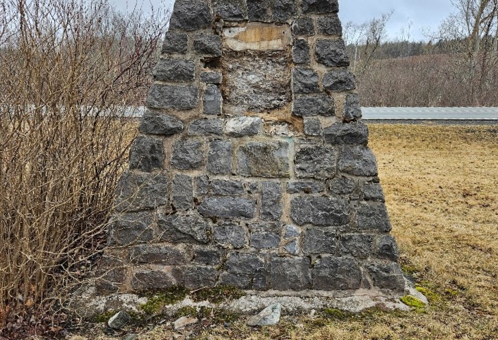 Man charged with robbery and weapons offences / Youth charged with break and enter / Man charged with weapons offences  / Pictou County District RCMP investigating theft of plaques