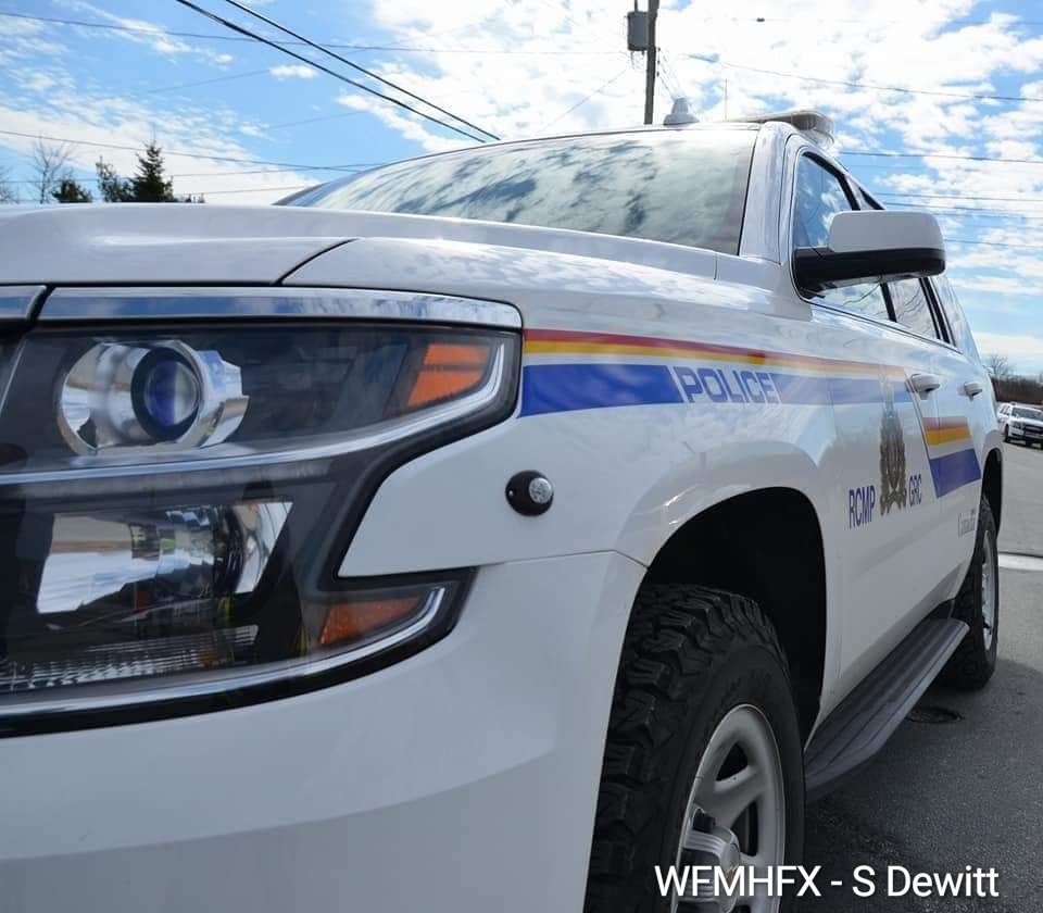 Shelburne District RCMP charge man with multiple offences including Uttering Threats, Assault  / Annapolis District RCMP charges man with drug trafficking and weapons offences after responding to report of impaired driver