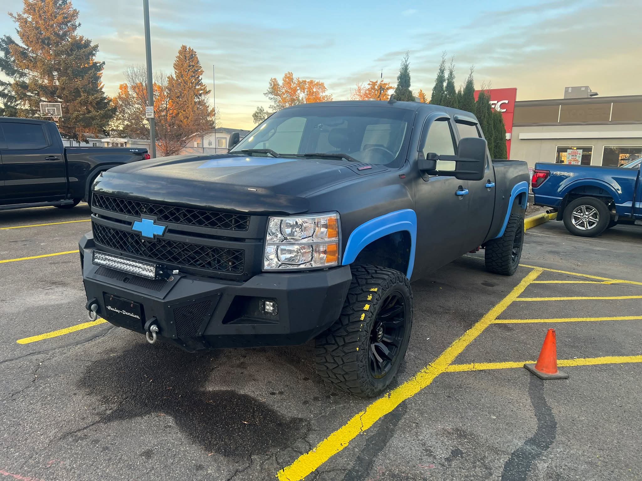 New Glasgow Regional Police is asking for the public’s help in locating a 2011 Chevrolet Silverado with Alberta license plate CRV-0179