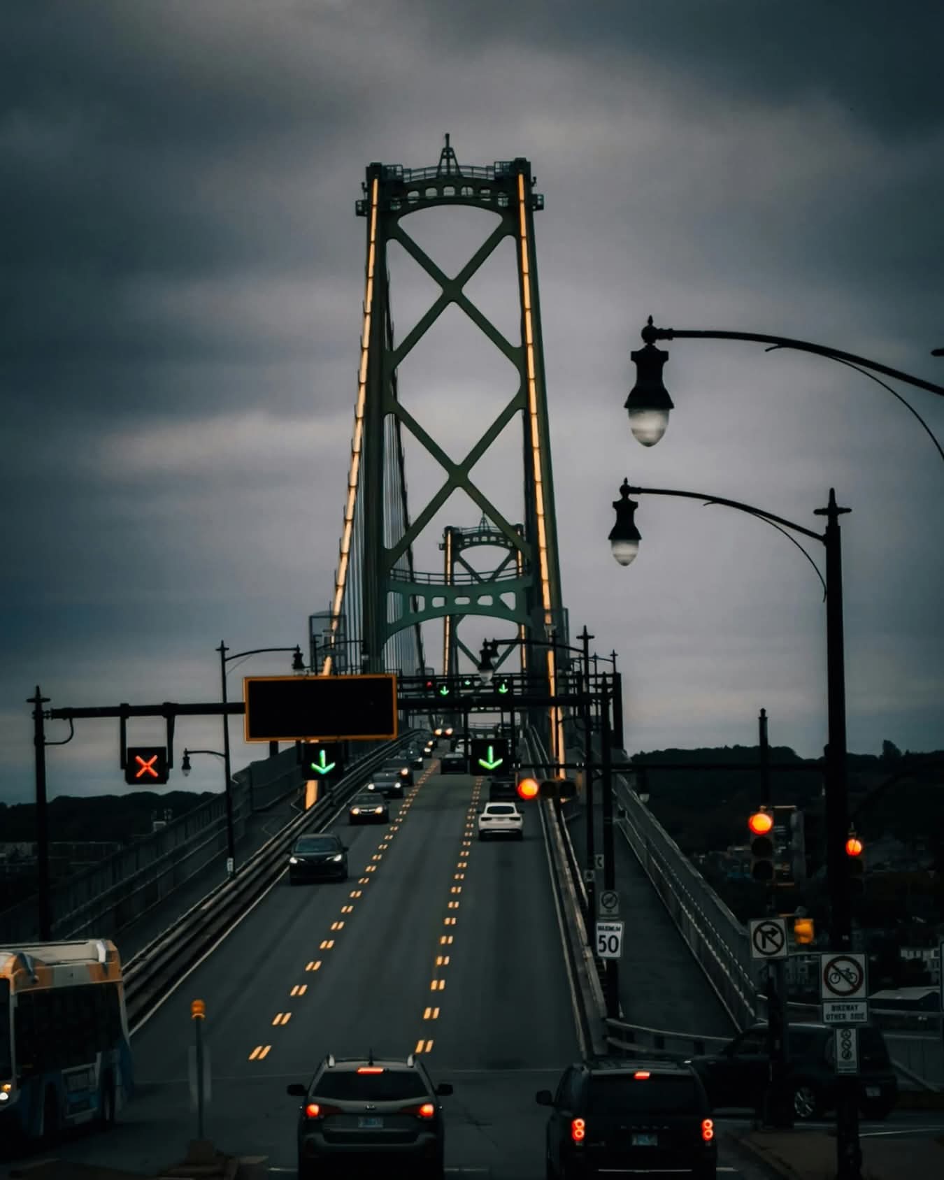 Reminder - drive safe on HHB bridges