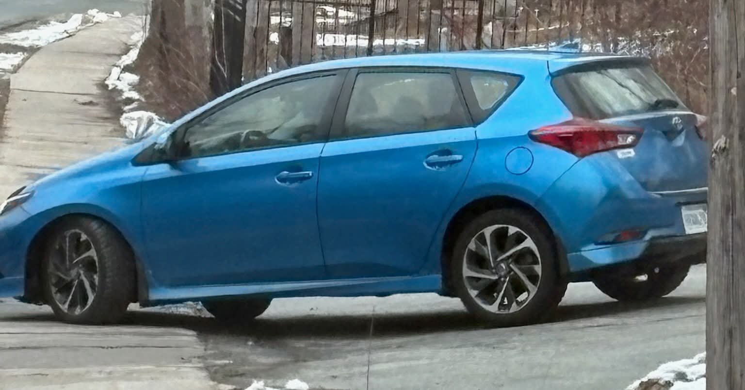 RCMP Halifax Regional Detachment is seeking help identifying the driver of a vehicle involved in suspicious activity at Hwy. 2 and Coach Ave. in Fall River