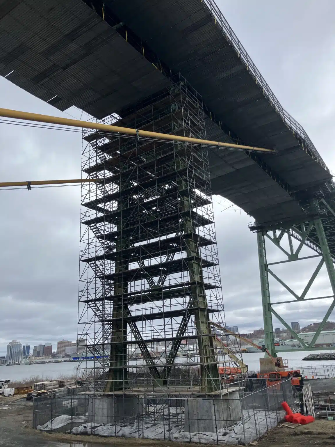Full weekend closure of the Angus L. Macdonald Bridge, beginning Friday, April 17 at 8 p.m.