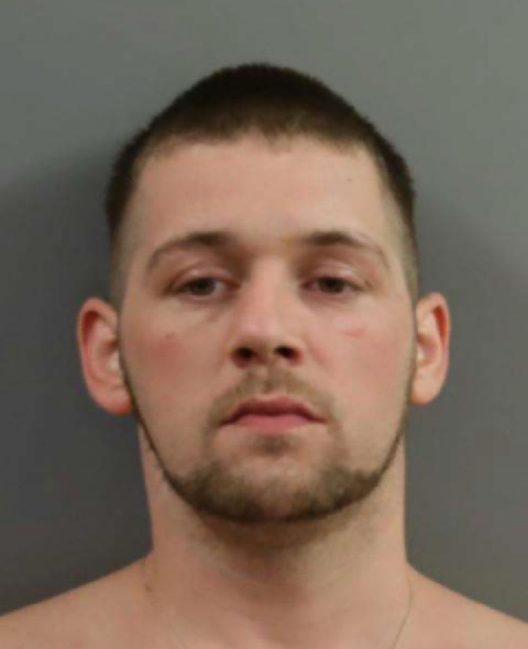 (Update) Alert - DANGEROUS man with firearm - Yarmouth