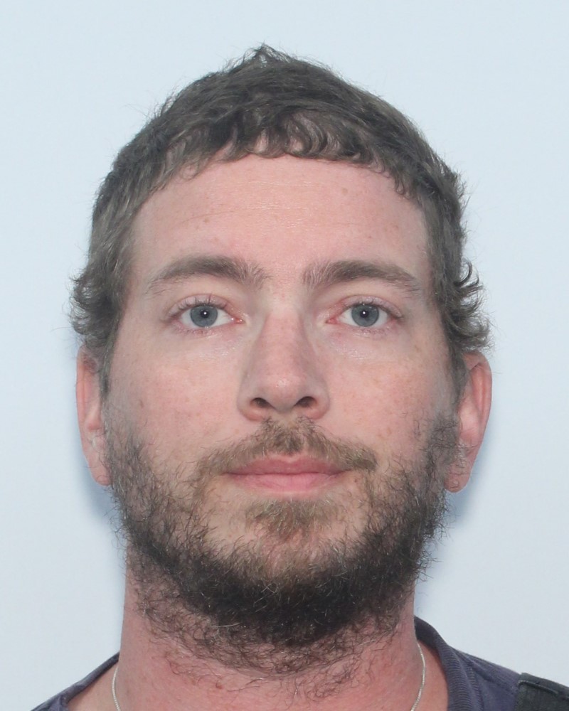 (Update) Graeme Gordon wanted on province-wide arrest warrant