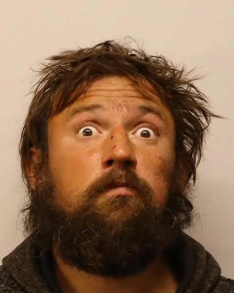 High-Risk Offender Notification: Matthew William Rozins