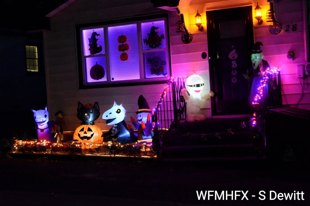 In photos - Happy Halloween, and thank you for the amazing yards once again HRM!